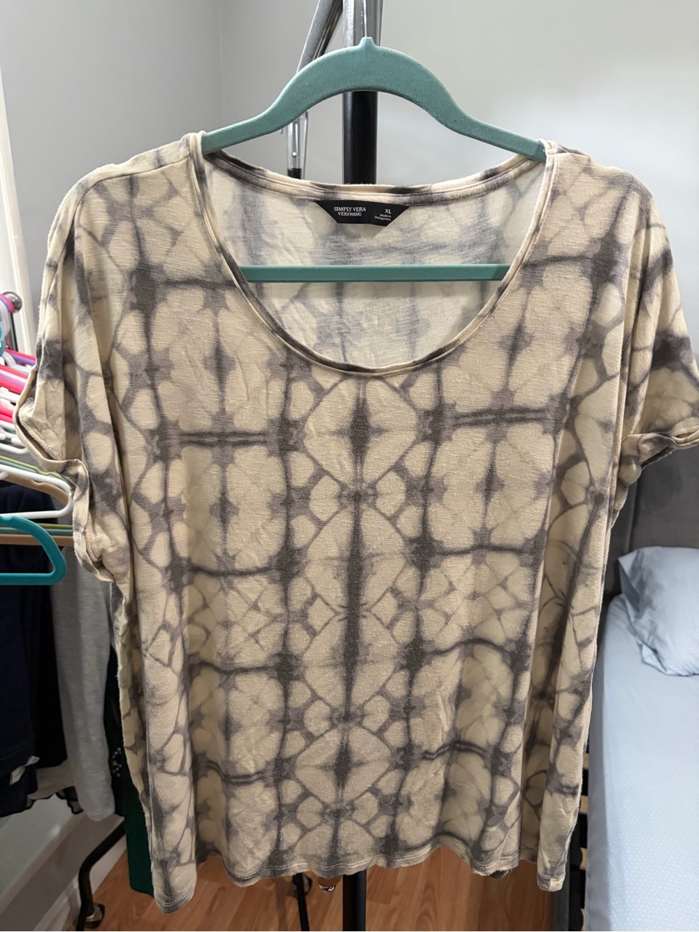 Simply Vera Vera Wang Cream and Gray Tie-Dye Short Sleeve Tee XL
